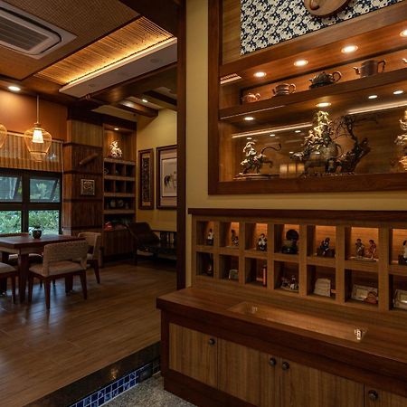 山花映水紅莊園民宿 Lägenhet Yuemei Exteriör bild