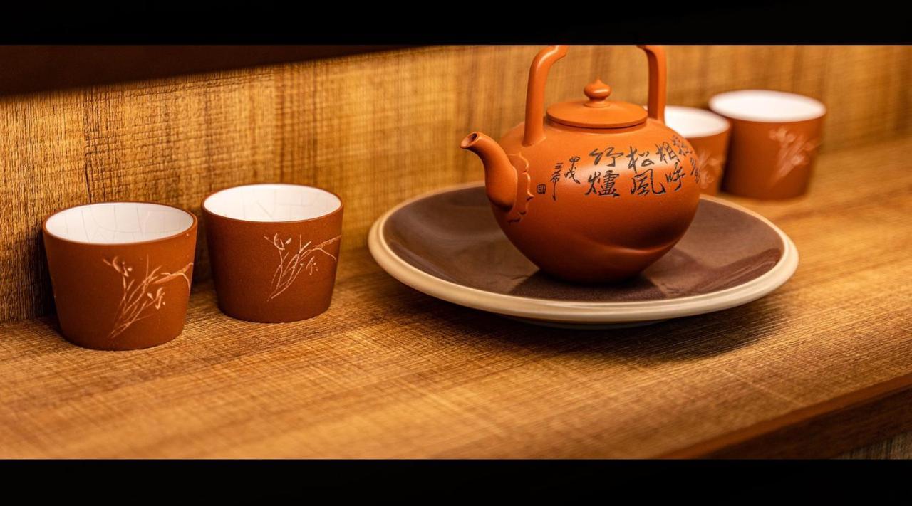 山花映水紅莊園民宿 Lägenhet Yuemei Exteriör bild